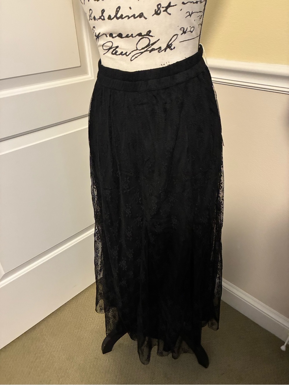 NWT saltwater luxe Black Lace Maxi Skirt - Elegant Women's small Skirt